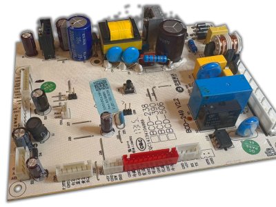Oprava řídící desky lednice Concept LA 8783WH