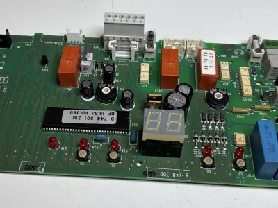 Junkers - Oprava řídicí jednotky kotle JUNKERS (BOSCH) FD388