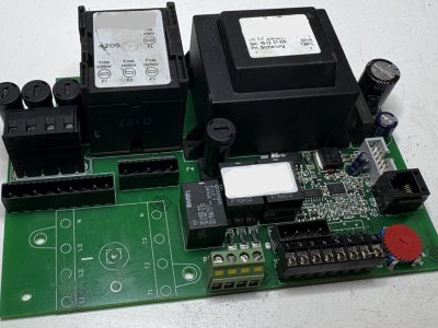 Hormann - Oprava řídicí jednotky Hörmann 420S pro ovládání nakládacích ramp ve skladových areálech