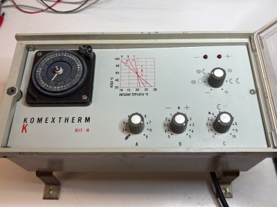 Komextherm - Komextherm - Oprava analogového elektronického regulátoru vytápění Komextherm RIT-H