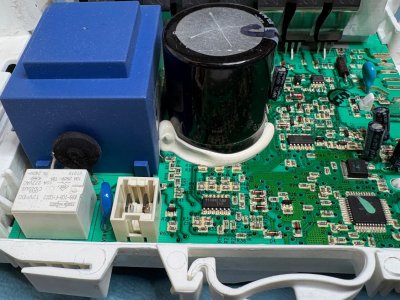 AEG - Diagnostika jednotky lednice AEG L84950A