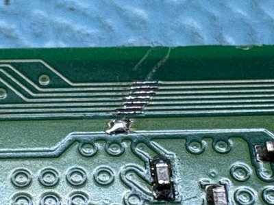 OEM - Oprava poškozených tras na SSD disku